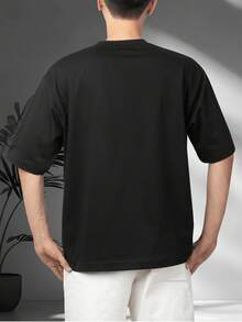 Men's Graphic TShirt Bear In Ornate Frame,Vintage Style Casual Tee,Unique Artwork,Comfortable Cotton Blend,Stylish And  Summer Apparel.