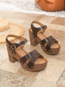 2025 新款女士高跟粗跟凉鞋，动物印花蜥蜴图案金属铆钉复古厚底拖鞋 - 咖啡棕 - 查看 5