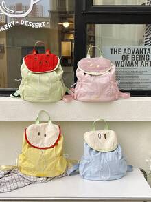 1 件新款休闲时尚背包，简单的开合，时尚的新款包包，青春时尚的款式，舒适的肩带，休闲时尚，非常适合带出去玩，也可以作为礼物送给朋友。