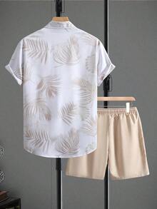 Conjunto Casual Masculino com Camisa de Manga Curta e Shorts Estampados - Caqui - Visão 2