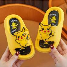 pokemon Children's Cartoon Pikachu Slippers, Boys' Non-Slip Design Slippers And Sandals With Soft Soles, Suitable For Toddlers/Young Children/Older Children In Summer For Use In Bathrooms, Indoors, And At Home. Cute And Soft-Soled Cartoon-Style Beach Shoes For Boys And Girls.