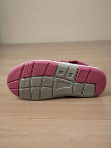 夏季新款加大码透气编织户外运动凉鞋，休闲沙滩鞋，男女徒步水鞋