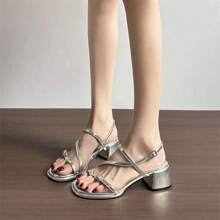 Sandalias de tacón alto y grueso para mujer, con temperamento, para verano, con un vestido de alta calidad y sensación.