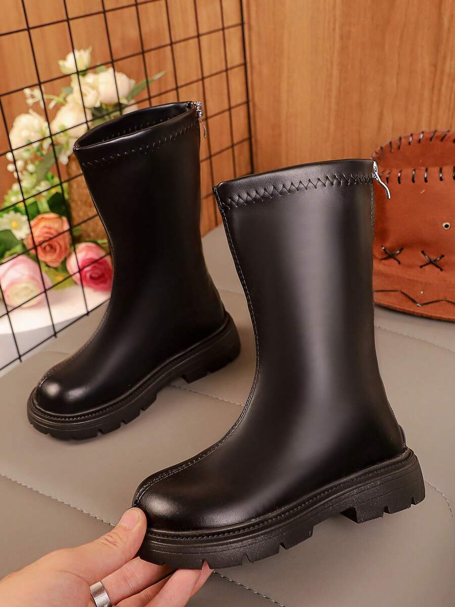 1 双女童经典黑色中筒靴，纯色柔软 PU 材质圆头厚底舒适防滑后拉链设计，时尚简约马靴适合日常、派对、休闲穿着，秋冬新款 - 黑色 - 查看 1