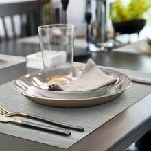 1pc Minimalist Beige European Striped Creative Large Placemat, PVC Heat-Resistant Rectangular Dining Table Mat, Washable And Reusable, Suitable For Restaurants, Holidays, Weddings, Parties - Beige - View 5