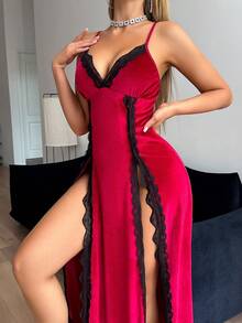 Nuevo camisón sexy con abertura alta, de terciopelo con parches de encaje bordado con flores de lámina metálica