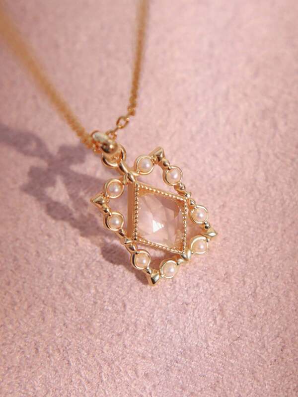 1pc Elegant Japanese Style Rhombus Zirconia Pearl Pendant Necklace, Minimalist Sophisticated Personalized Versatile Choker Necklace, Suitable For Women's Daily, Festival, Party Wear, Girlfriend Gift