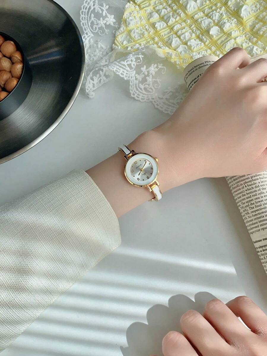 1pc Minimalist Thin Strap Fashion Elegant Gold Color Wristwatch For Women, Suitable For Daily Decoration - Gold - View 1