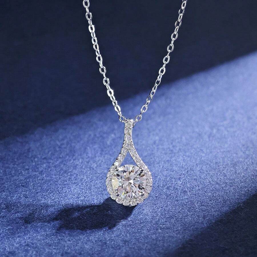 1pc Fashion Pure Silver S925 6.5mm Moissanite Pendant Necklace For Men, Suitable For Gifts, Dates, Birthday, Anniversary, Party, Wedding, Carnival, Valentine's Day, Music Festival, Graduation Season, Etc. - Silver - View 1