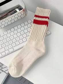 1/5双随机男士中筒袜，时尚设计，吸湿排汗，条纹字母图案，日系街头风，适合日常穿着 - 彩色 - 查看 9