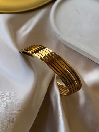 1pc Minimalist Stainless Steel Multi-Layer 18K Gold Plated Bangle Bracelet, Suitable For Women's Daily Wear, Retro Multi-Layer Jewelry, Waterproof And Fade-Resistant Women's Circular Bracelet
