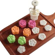 Mold Ejector Kit For Brigadeiro And Sweets Max Flower Heart Arabesque Gourmet Sweets - Màu be - Xem 4