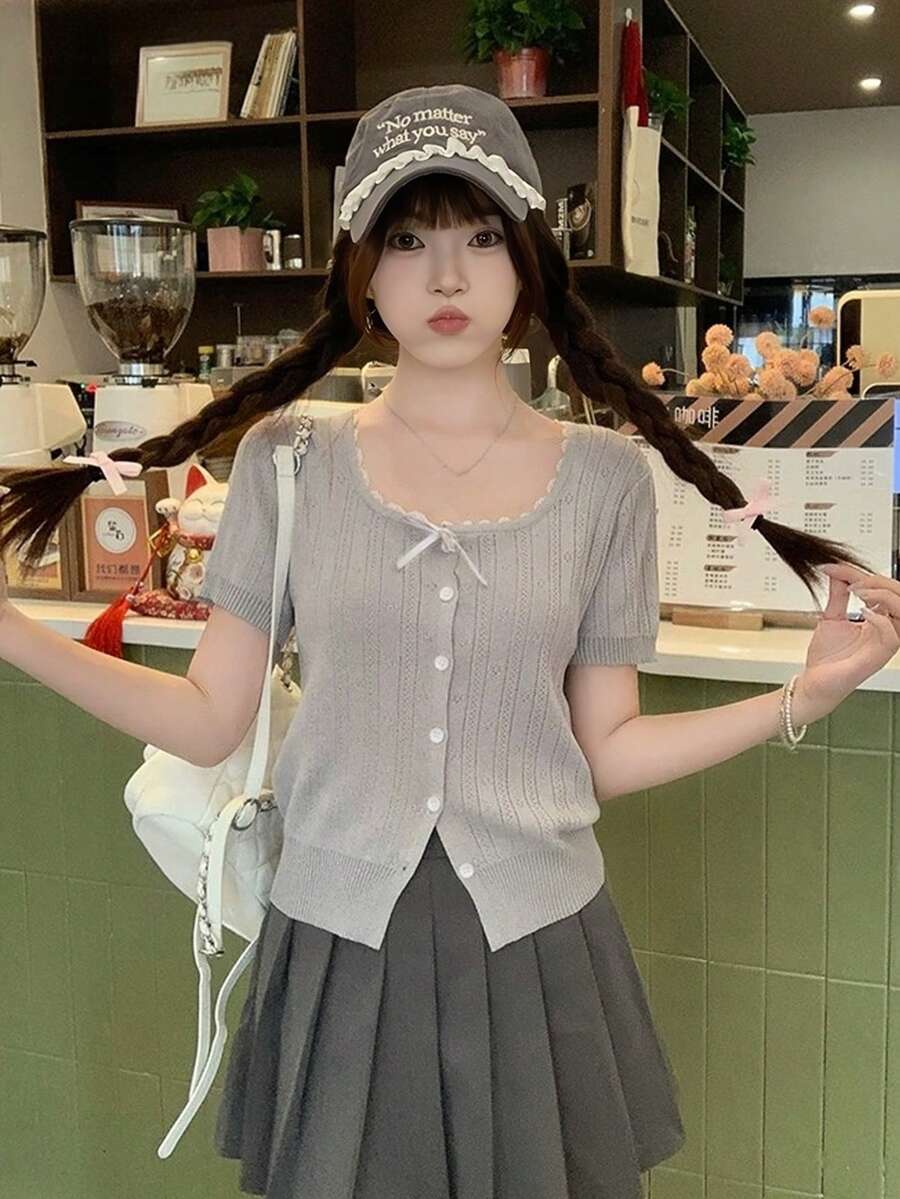 女款甜美方領蕾絲拼接蝴蝶結針織短袖輕便防曬開襟衫,適合夏季穿著 - 灰色 - 查看 1