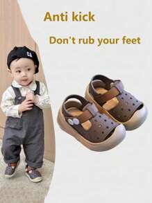 Sandalias de niños de verano 2025, sandalias cerradas para niños/niñas impermeables, antideslizantes, de suela suave, adecuadas para interior/exterior, de moda para bebés y niños pequeños