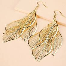 1 Pair Minimalist Versatile Exaggerated Multilayer Hollow Metal Leaf Earrings - Yellow Gold - View 2