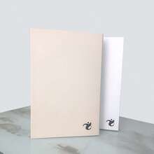 1 Stück zufälliges künstliches Buch als Regal Dekoration für Wohnzimmer, Studio und Fotografie Requisite, perfektes Geschenk - Verschiedenfarbig - Übersicht 4