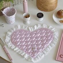 Korean Style New Lace Edged Heart Shaped Coaster, Satin Surface, Simple Quilted Heart Shaped Insulated Heat Resistant Coaster