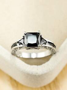 925 Sterling Silver Ring With Purple And Black Square Cubic Zirconia, Hypoallergenic & Nickel-Free, Suitable For Daily Wear And Special Occasions