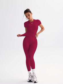 FWH 1. Bộ 2 món gồm áo croptop màu trơn dễ thương, áo khoác ôm sát co giãn cổ tròn, áo khoác thời trang ngọt ngào đa năng, áo khoác dáng suông cạp cao thanh lịch giúp kiểm soát vòng bụng, đồ tập nhảy cơ bản hàng ngày giúp kéo dài chân, nâng mông, thích hợp cho chạy bộ đường phố và yoga, mùa xuân/hè. - Đỏ - Xem 4