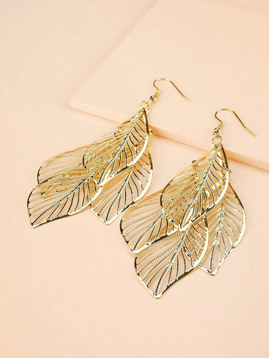 1 Pair Minimalist Versatile Exaggerated Multilayer Hollow Metal Leaf Earrings - Yellow Gold - View 1