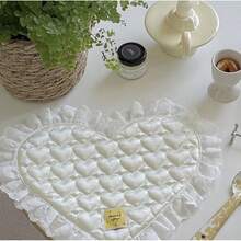 Korean Style New Lace Edged Heart Shaped Coaster, Satin Surface, Simple Quilted Heart Shaped Insulated Heat Resistant Coaster