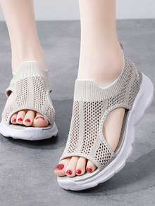 Summer New Design Casual Sandals, Simple Sports Style Flat Breathable Mesh Open Toe Sandals, Plus Size Women Shoes - Apricot - View 4