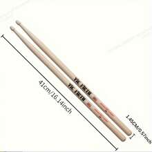 قطعتان من عصي الطبول الكلاسيكية الأمريكية 5A - خشب الهكوري المهني، ملمس دقيق، يوفر أداء مذهل، غير كهربائية، بيضاء برؤوس سوداء، بتصميم علم أمريكا