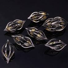 克苏鲁主题空心金属骰子套装 - 独特的复古风格，适合角色扮演游戏爱好者 - 彩色 - 查看 12