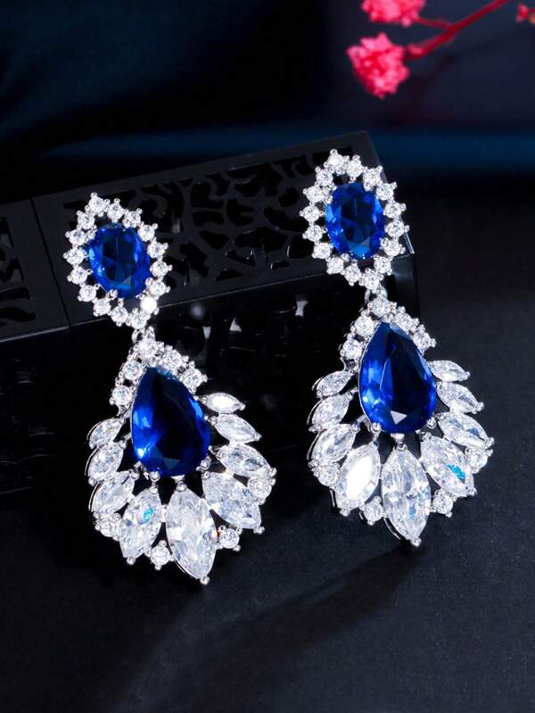 1 par de pendientes colgantes de lágrima con zirconia cúbica roja, azul y blanca, chapados en plata con hoja de cristal CZ, joyería nupcial para boda, compromiso, banquete, concurso de belleza, fiesta, baile de graduación para mujeres, novias, damas de honor, regalo para novias