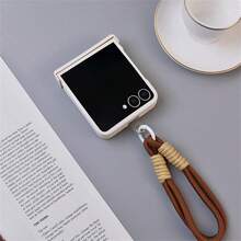Funda de teléfono con parche de animal lindo y correa portátil compatible con Samsung Galaxy Z Flip 5 6 Flip6 Zflip7 ZFlip5 Zflip 6, funda trasera con correa, funda de teléfono compatible con resistente al agua, a los golpes y a los arañazos - Blanco antiguo - Ver 7