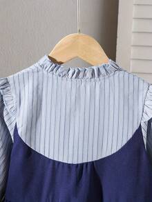 1 件女童时尚条纹蝴蝶结荷叶边长袖连衣裙