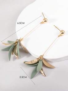 1 Pair Fashionable High-End Elegant Pink, Green, Black, Orange, Rose Red, Purple, Red, Ginger Yellow Colorful Dopamine Spray Paint Petal, Water Drop, Leaf, Tassel Long Earrings For Women, Delicate & Sweet, Suitable For Spring/Summer, Beach, Holiday Gift - Green - View 4