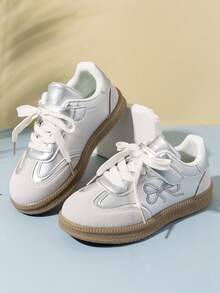 Kids Shoes, Boys Shoes, Girls Shoes, Fashionable Multi-Function Hook And Loop Shoes, Comfortable & Breathable, Soft Multi-Function, Suitable For Outdoor Activities, Back To School Season, Christmas, Picnics And Travels In All Seasons, Also An Ideal Choice For Children To Wear In Winter, Perfect For Casual Children Sports Shoes - Silver - View 3