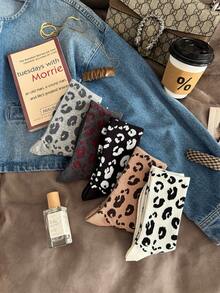 4 paia di calze alla caviglia casual di moda con stampa leopardata per donne, traspiranti e confortevoli, regalo di Natale, colori casuali, adatte per uso quotidiano e uscite, per tutte le stagioni