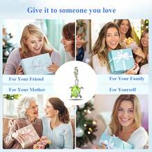 镀银诞生石吊坠，优雅的龟形珠子装饰，适合手链项链，是送给妈妈、女士和家人的时尚生日礼物