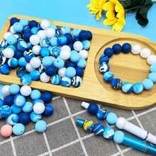 Bộ 39 hạt silicon họa tiết nhiều màu - Nhiều màu sắc và thiết kế | Họa tiết vui tươi | Hạt hoàn thiện mịn - Lý tưởng để làm móc khóa, vòng cổ, vòng tay, bút trang trí, trang sức và mặt dây chuyền DIY - Đồ dùng làm đồ trang trí ngày lễ sáng tạo - Hạt họa tiết nhiều màu sắc - Xem 10