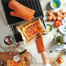 KitchenAid Ribbed Soft Silicone Oven Mitt 2-Pack Set, 7.5" X 13", Milkshake - Em yêu - Xem 3