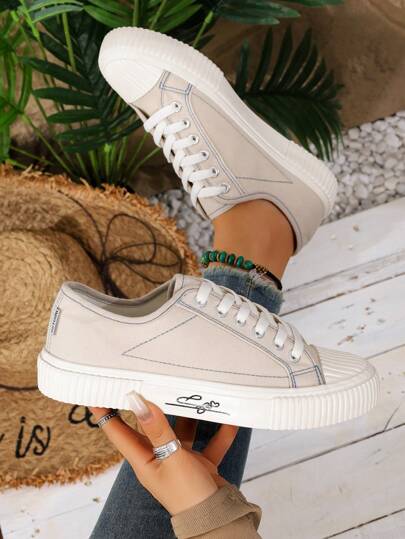 1 Pair Women's Fashionable Retro Bicolor Derbies, New Spring Summer Autumn 2025 Lace-Up Flat Comfortable Casual Stylish Versatile Women Shoes, Suitable For Outdoor Activities, Match Any Outfit