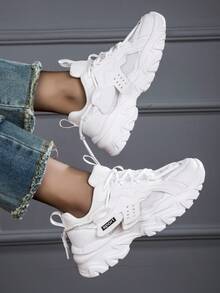 Zapatillas de plataforma de moda casual para mujer, con suela gruesa; tacones altos negros de tacón alto; zapatillas deportivas para mujer ligeras, antideslizantes y duraderas; zapatillas deportivas para mujer cómodas, cálidas, de suela blanda y con amortiguación, adecuadas para uso diario, citas, trabajo, oficina, adolescentes, estudiantes universitarios, patinaje