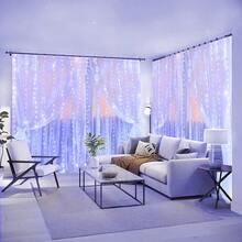 1条3米/10英尺长，100/200/300颗LED窗帘灯串，USB供电，可悬挂在窗帘上装饰，8种灯光模式，带遥控器，适用于房间、派对、白色墙面装饰、圣诞节、万圣节、感恩节、返校季等场合。