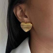 Geometric Heart Earring 18K Gold Plated With Italian Varnish – 316L Stainless Steel - 金色 - 查看 1