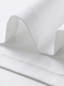 Unrecognizable But Something Isn't Right, Waschbär Chicken Shirt Retro Old School Punk Rock Dark Style, Rebel Vintage Pin-Up Art Graphic - Soft 100% Cotton 220g, Machine Washable, All-Season Casual Shirt - Printed & Shipped In The USA, Everyday Comfort Shirt Vintage Shirts Graphic T-Shirts Men Camisas Para Hombre Funny Shirts Father's Day Gift, 26. Outfits Suitable For July - 白色 - 查看 4