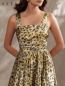 Aliao 高端缎面豹纹印花褶皱吊带连衣裙，复古贵族风，宫廷风，晚宴、情人节、舞会、节日、新年等场合的理想之选 - 彩色 - 查看 2
