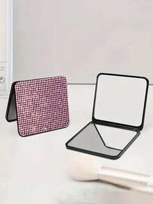 1-częściowe kwadratowe lusterko do makijażu zdobione kryształkami, nowe luksusowe, błyszczące diamentowe, kompaktowe, dwustronne, składane lusterko do makijażu, idealne do poprawek makijażu w podróży, lśniące, przenośne, składane, kompaktowe lusterko o kwadratowym kształcie, idealne do małej torebki, przenośne, wysadzane diamentami, składane, dwustronne, kieszonkowe lusterko o wysokiej rozdzielczości, dostępne w różnych wzorach diamentów, tanie, prezenty świąteczne, makijaż, akcesoria do makijażu, tanie rzeczy, prezenty, prezenty dla kobiet, prezenty świąteczne