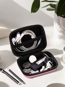 Borsa organizer in EVA con iniziali da A a Z, colore rosa, borsa per conservare cavi dati e linee USB per il viaggio, custodia per l'archiviazione di elettronica come cavi, caricabatterie, cuffie, porta auricolari per festival musicali. Accessori tech portatili e pratici per il viaggio, portafoglio con cerniera per conservare tutto il necessario. Adatto per viaggi, lavoro, scuola, conservazione di caricabatterie e organizzazione dei cavi nella camera da letto.