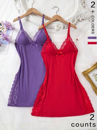 2pcs Lace Patchwork Bow Decor Romantic Side Slit Camisole Nightgown