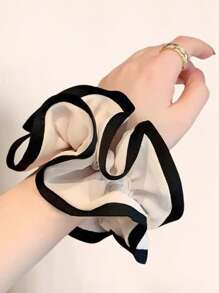 1pc French Style Minimalist Hair Scrunchies With Black And White Edges, Large Hair Scrunchies, Workplace Style Hair Accessories,Low Ponytail Hair Accessory,Large Fashionable Hair Scrunchies.Hair Ties Scrunchy Hair Ties, Ponytail Holders