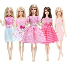 Set de 5 piezas de ropa casual cómoda, incluyendo top de moda para estar en casa, mono, falda y accesorios de armario, adecuado para muñeca princesa de 11.5 pulgadas para juego de simulación realista diaria (muñeca no incluida) - Rosa - Ver 1