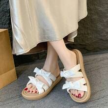 Women Wedges & Flatform - 米色 - 查看 3