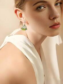 Bohemian Style Green Water Drop Tassel Dangle Earrings, Unique Design, Suitable For Beach Vacation - Green Crystal Tassel Earrings - View 5